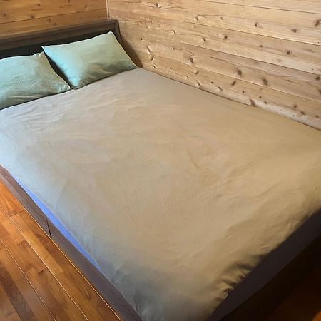 Ｐｅｎｓｉｏｎ　Ｓｈｉｍａｋａｚｅ Hotel Motobu Eksteriør billede