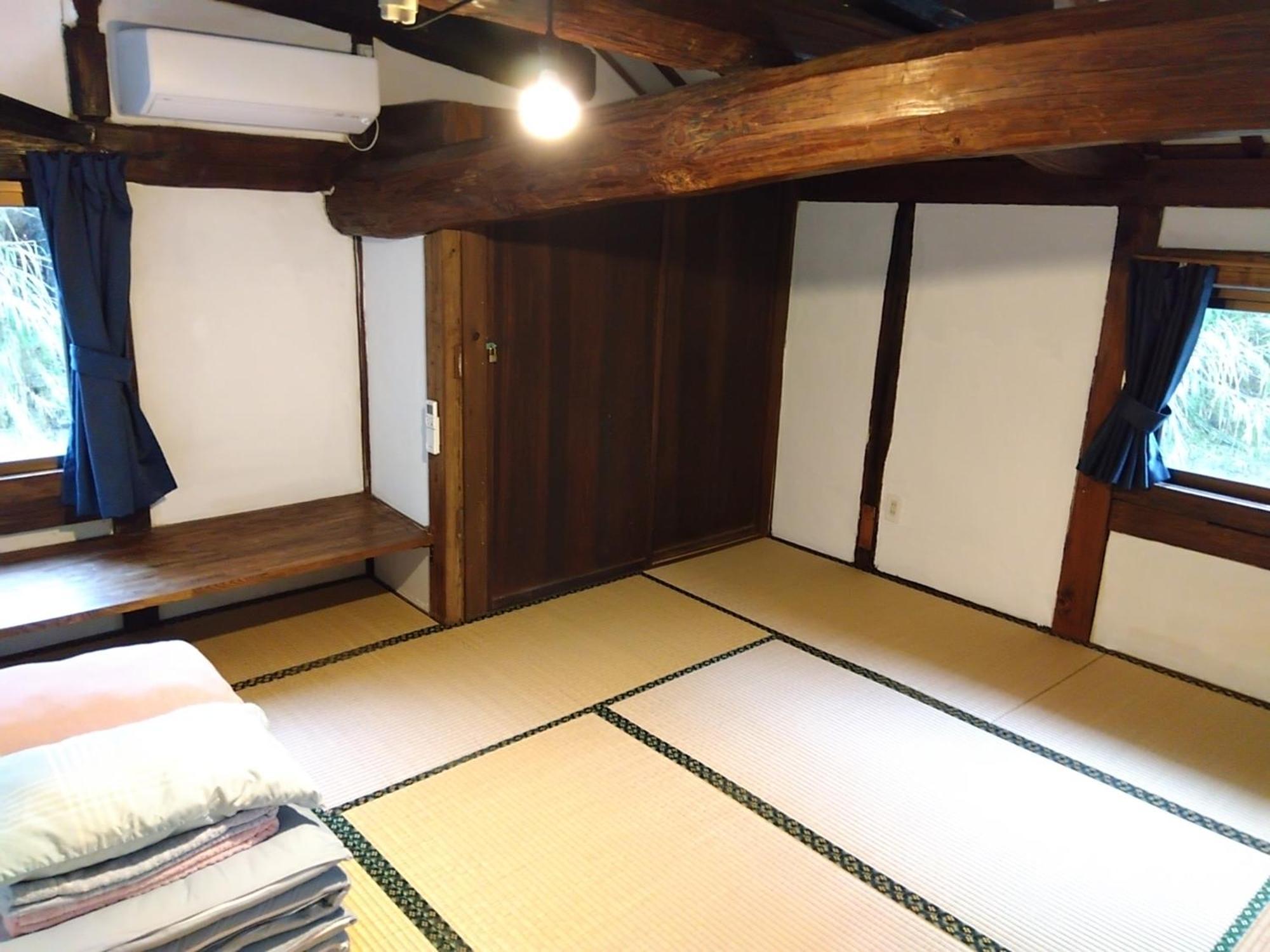 Ｐｅｎｓｉｏｎ　Ｓｈｉｍａｋａｚｅ Hotel Motobu Eksteriør billede
